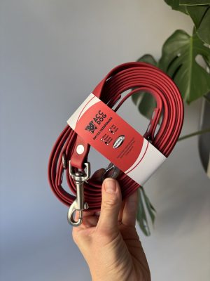 Smycz miejska Biothane Crimson Red | 300 cm | 16 mm | karabinek sprężynowy średni stal nierdzewna