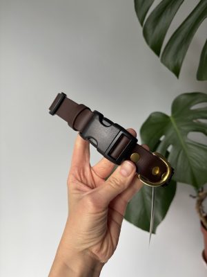 Obroża dla psa Duraflex Dark Brown M | 25 mm | 38-46 cm | Mosiądz